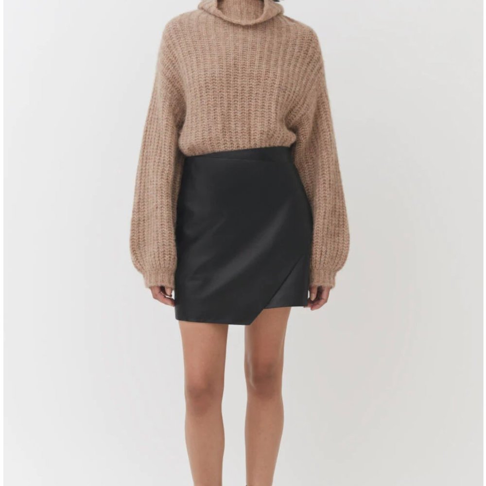🆕 Cuyana Leather Paneled Mini Skirt • Black • Sz L • NWT